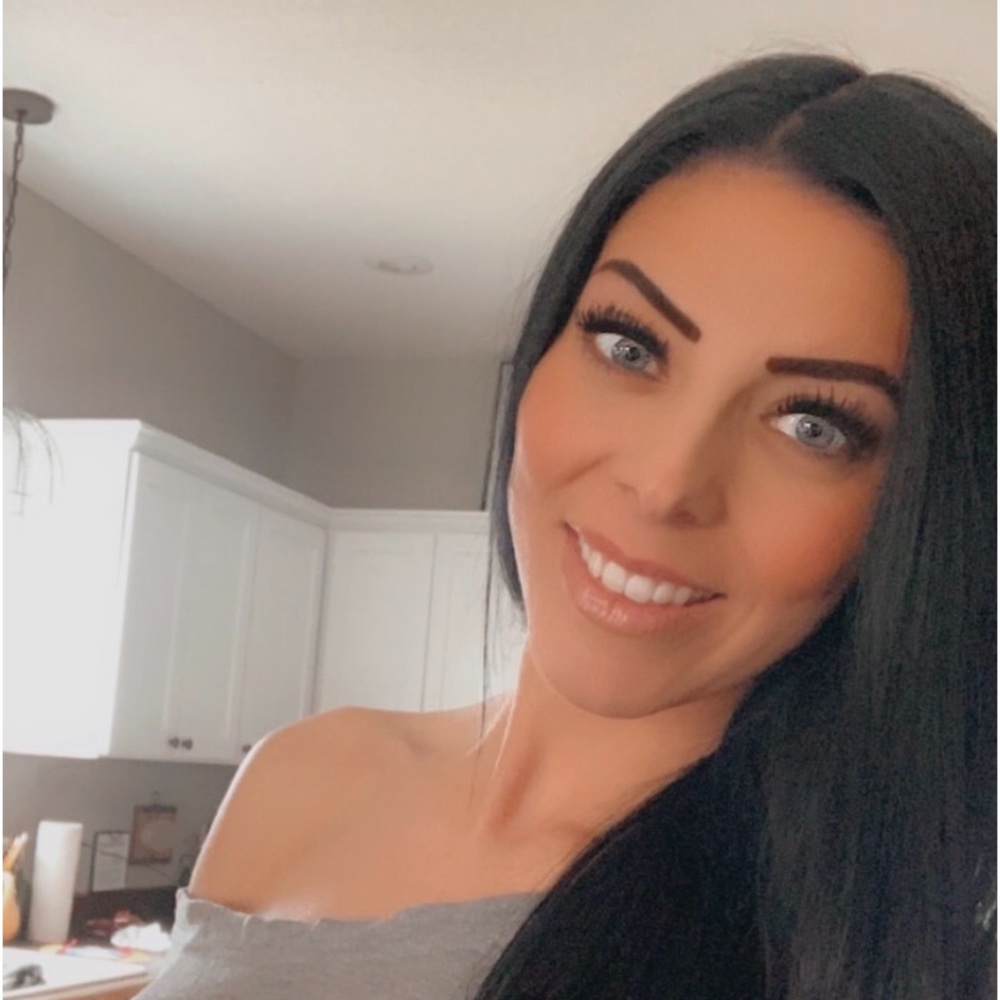 Meet your Posher, Brianna